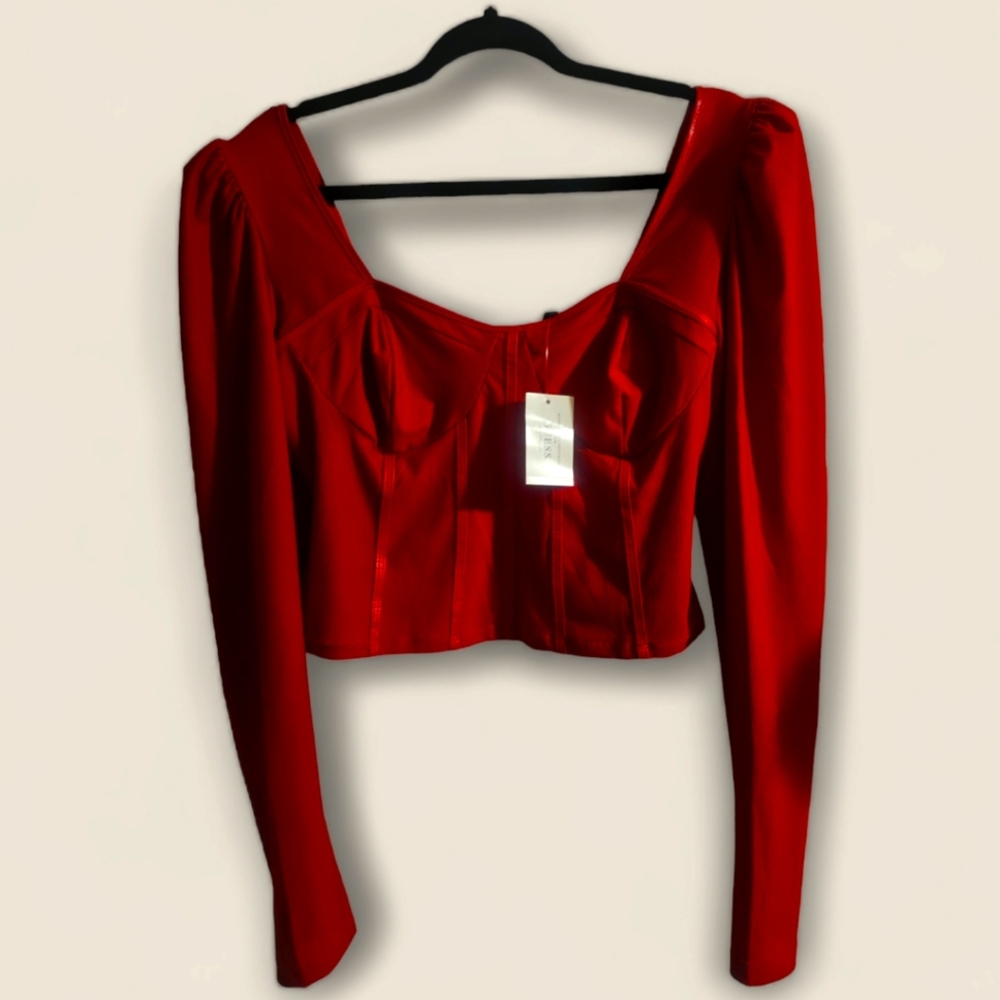 scarlett red shirt